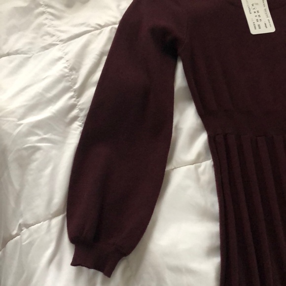 NWT, size M/L, Celebration Dress - Picture 4 of 5